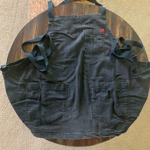 Hedley & Bennett apron